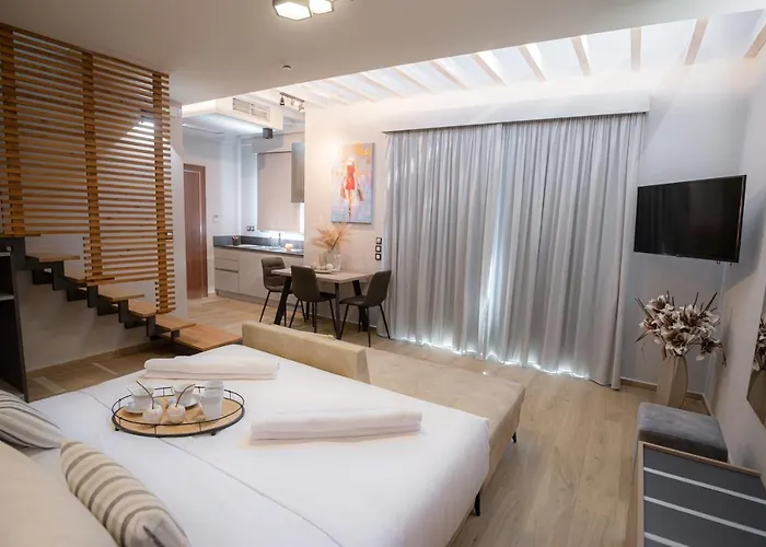 The Victoria Aparthotel 4*