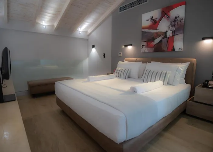 The Victoria Aparthotel