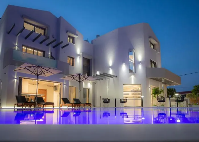 The Victoria 4* Lefkada City