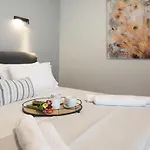 The Victoria Апарт-отель 4*