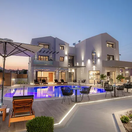 The Victoria Aparthotel *
