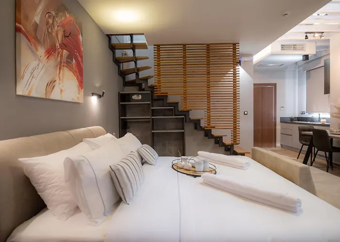 The Victoria Λευκάδα